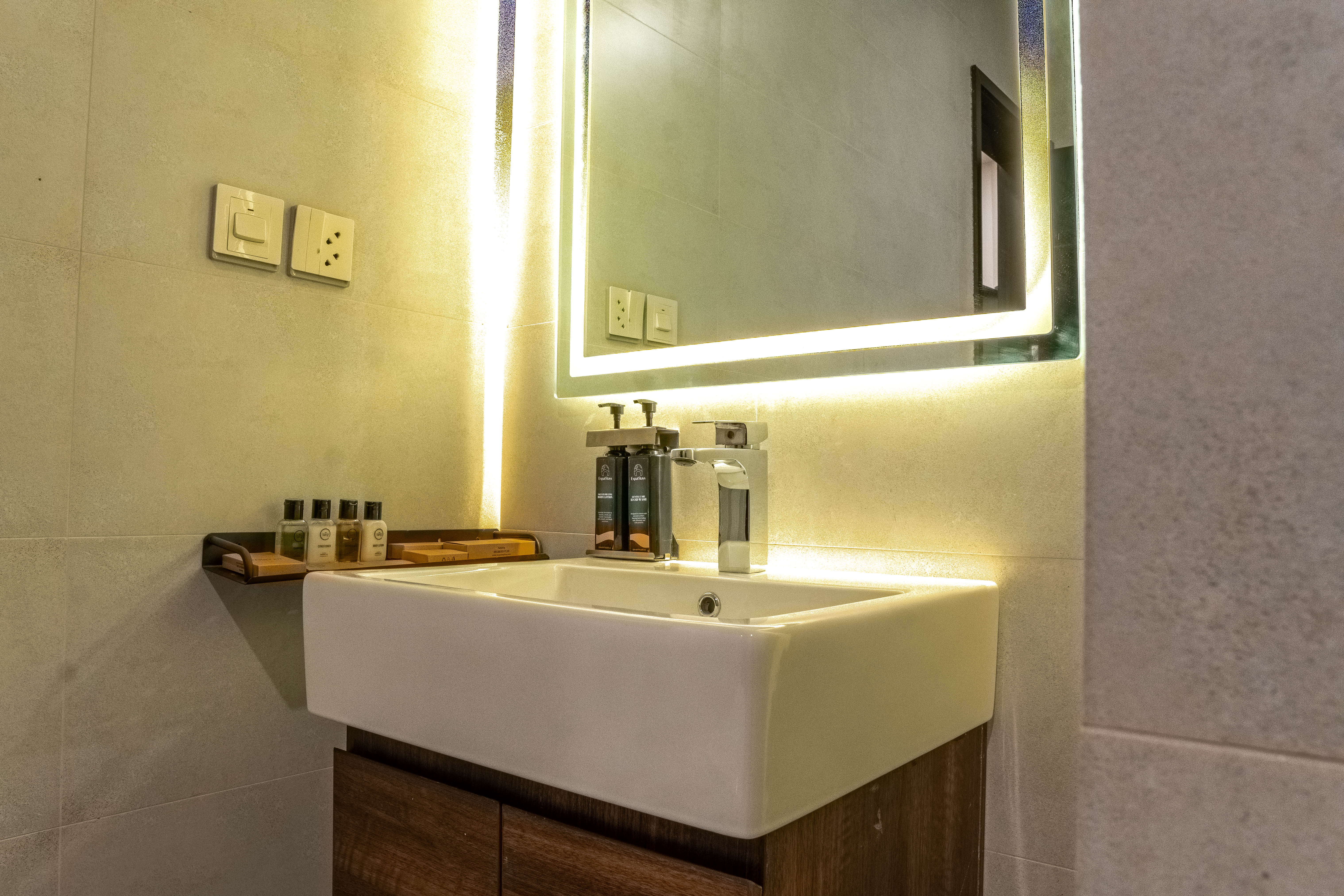 2 Bedroom Apartment With Kitchen | Gulberg Greens - Image 3